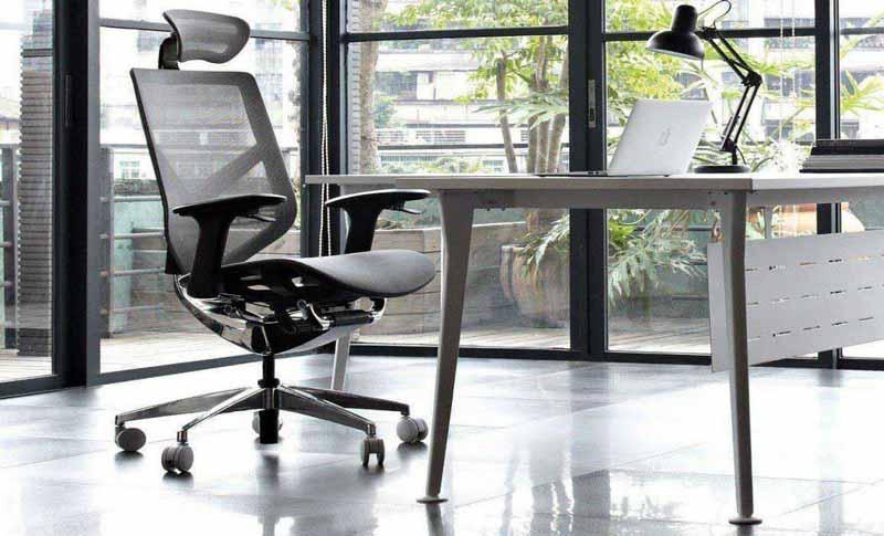 Fauteuil de bureau classique et confortable dossier ergonomique